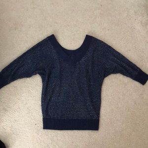 Thin fitted sweater